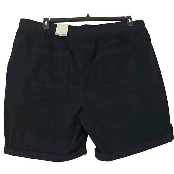 Style & Co ~Woman Plus Size 3X~ Deep Black Core Shorts Elastick Waist NWT. - Picture 3 of 9